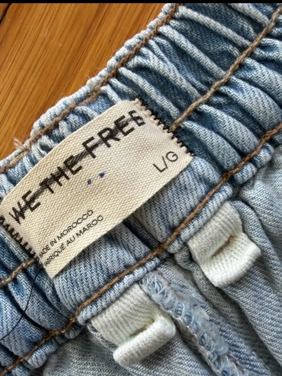 New Free People We The Free Blossom Pull-On Jeans Size L - Picture 9 of 10